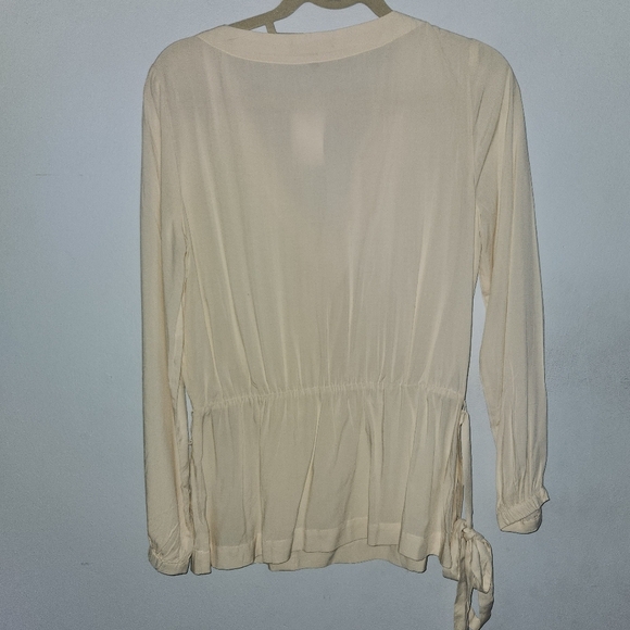 NWT J.Crew Mercantile Cream Faux Wrap Top Blouse 6 Viscose - Picture 6 of 8